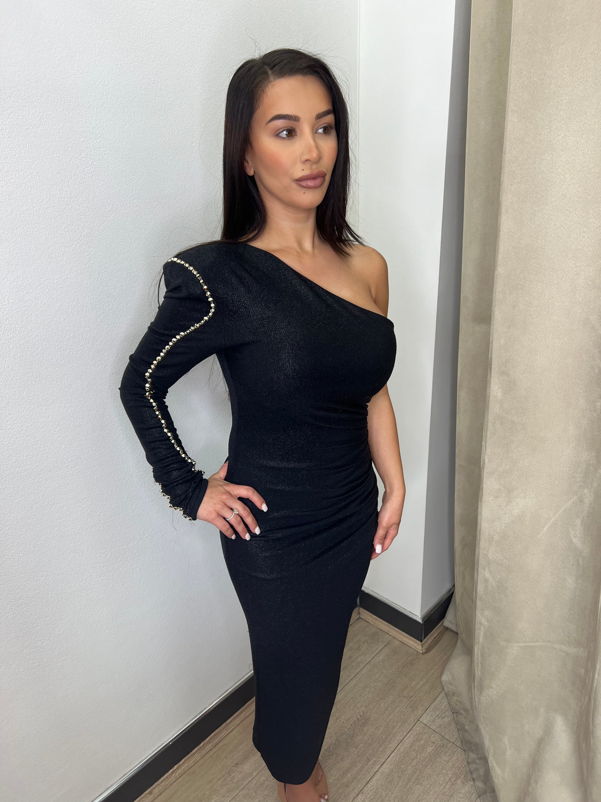 Meraki Artine Black One Shoulder Midi Dress