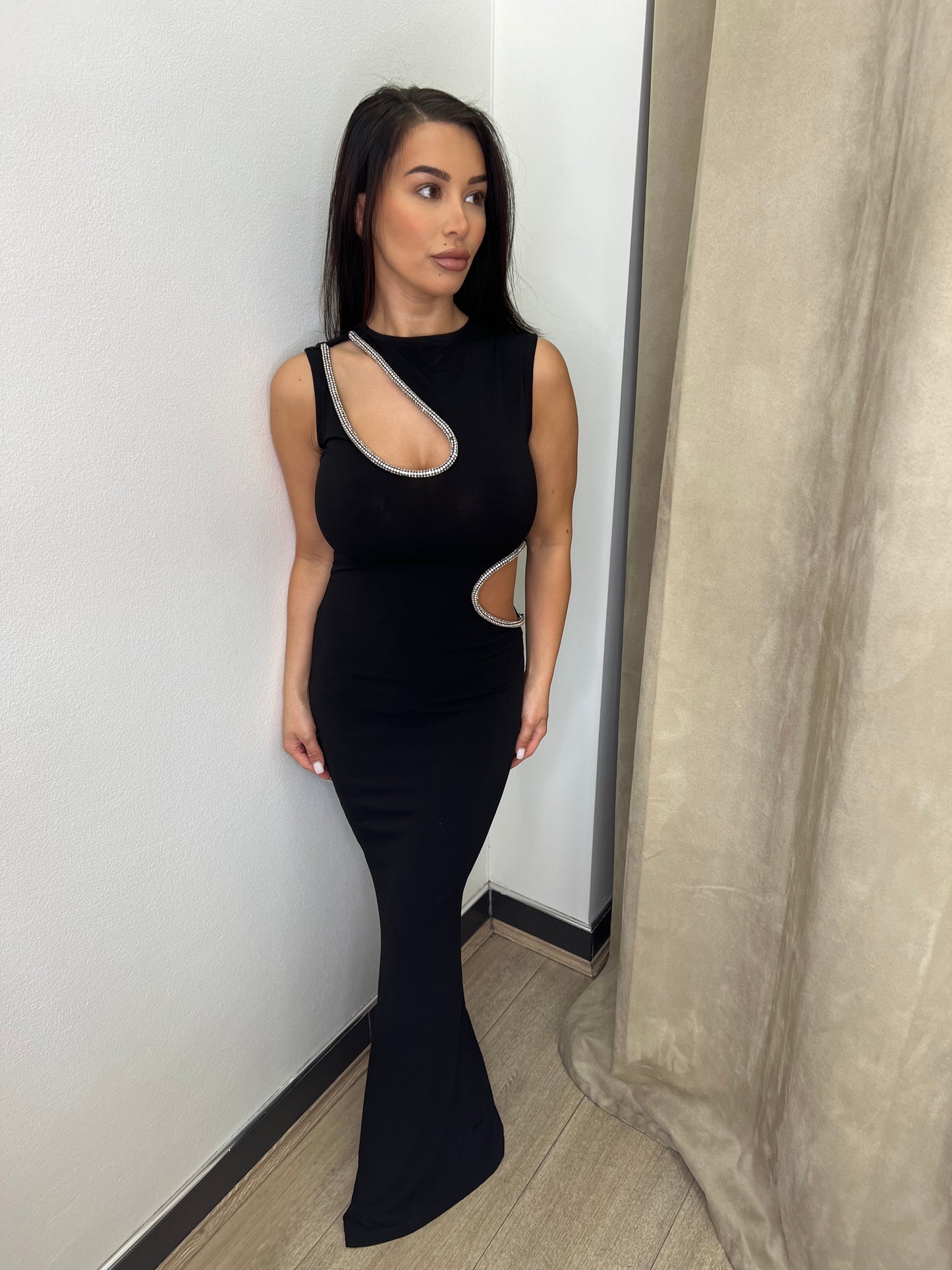 Ivona Skelo Vivia Dress – Black