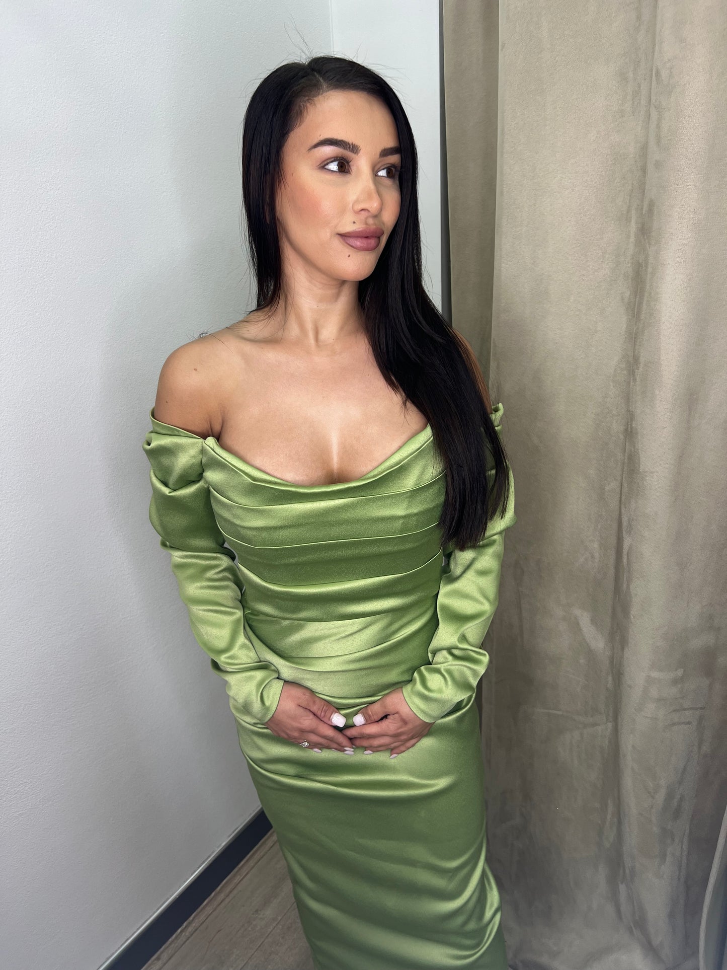 Mara Off Shoulder Gown - Green