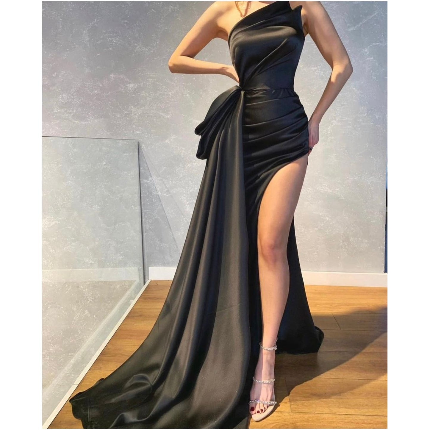 Walone Drape Strapless Gown - Black